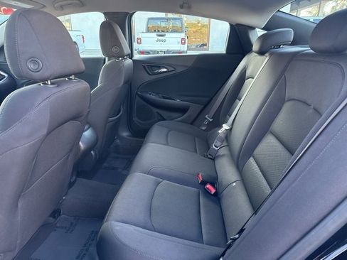 Used 2025 Chevrolet Malibu RS image 23