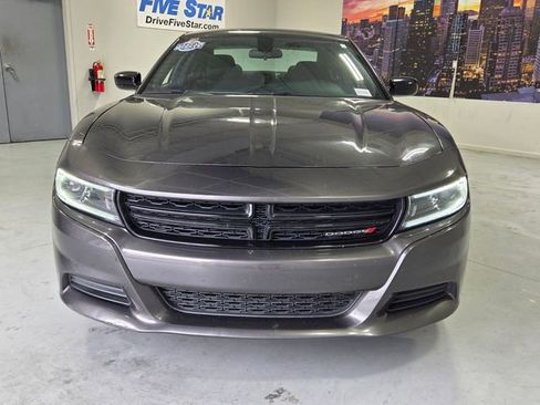 Used 2023 Dodge Charger SXT image 2
