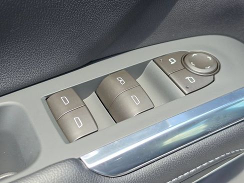 New 2026 Chevrolet Traverse LT w/ Enhanced Driving Package FWD image 20