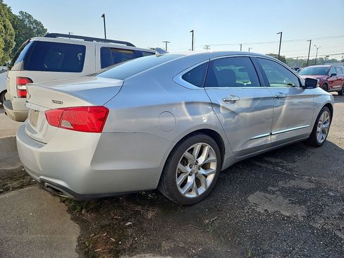 Used 2019 Chevrolet Impala Premier FWD image 3
