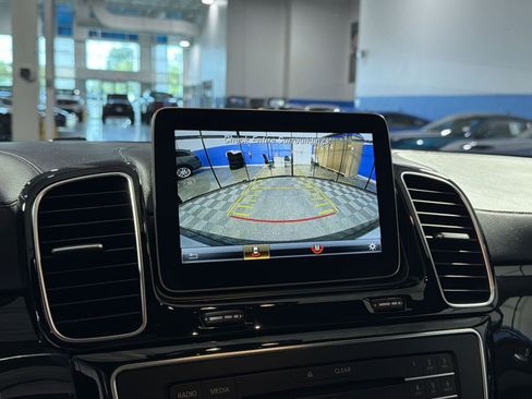 Used 2019 Mercedes-Benz GLE 43 AMG 4MATIC Coupe image 33