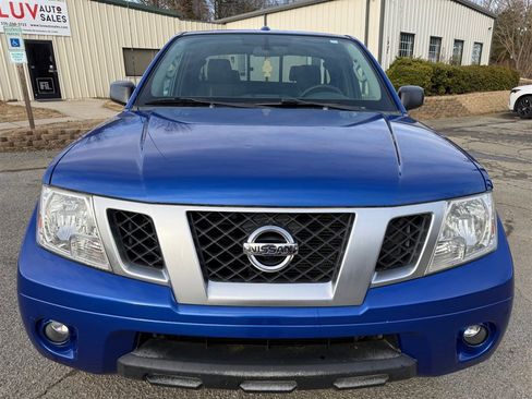 Used 2013 Nissan Frontier Desert Runner image 8