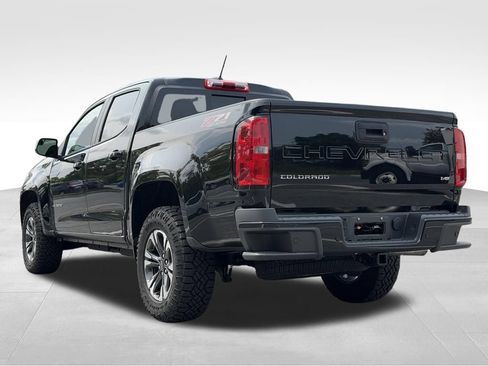 Used 2022 Chevrolet Colorado Z71 AWD/4WD image 5