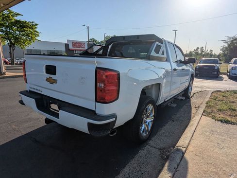 Used 2017 Chevrolet Silverado 1500 Custom w/ LPO, Street Package RWD image 7