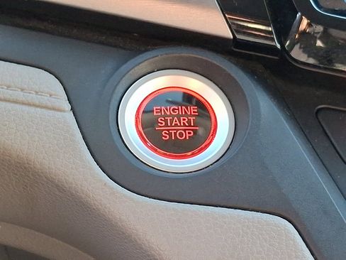 Used 2019 Honda Odyssey EX image 23