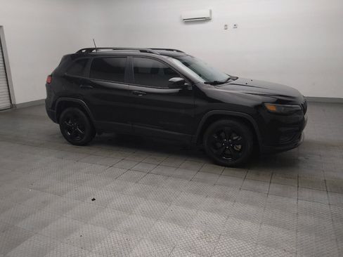 Used 2021 Jeep Cherokee Latitude Plus FWD image 11