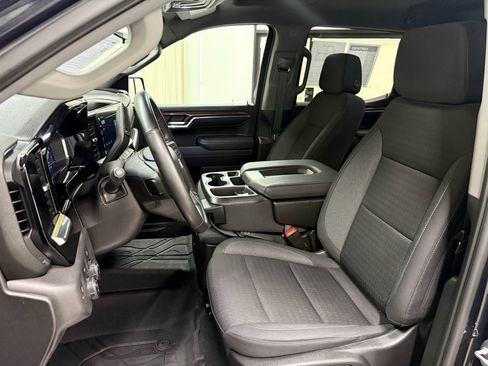 Certified 2023 Chevrolet Silverado 1500 LT AWD/4WD image 28