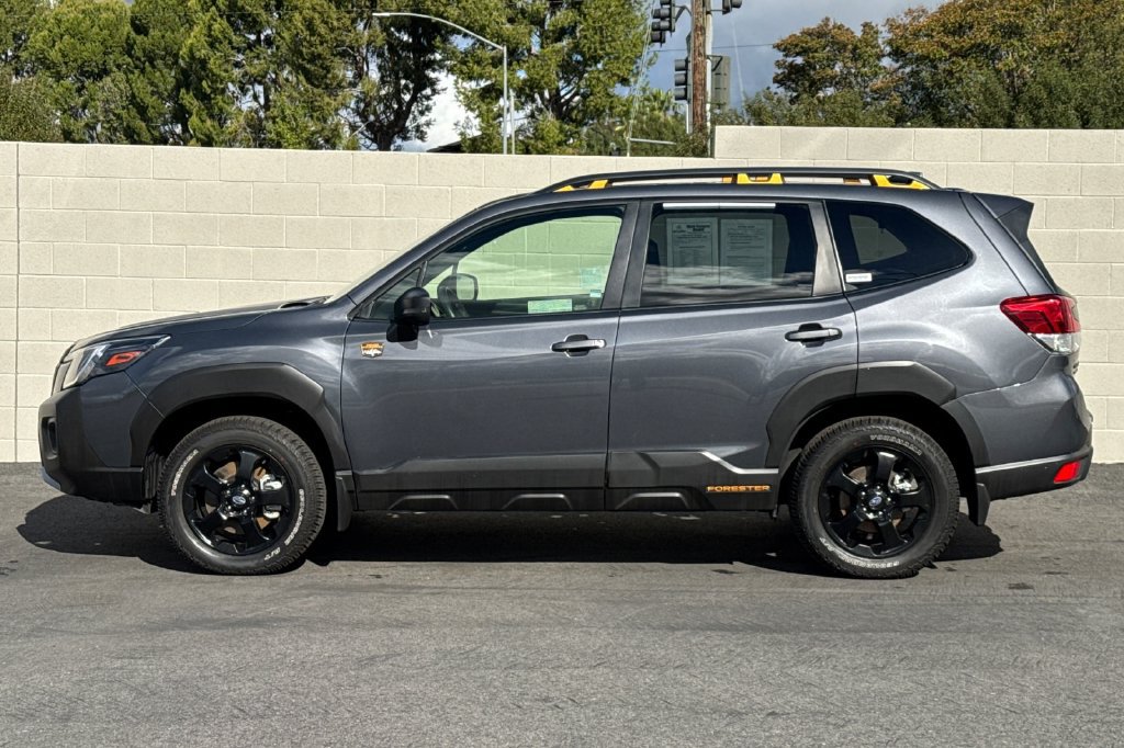 Used 2025 Subaru Forester Wilderness AWD/4WD image 12