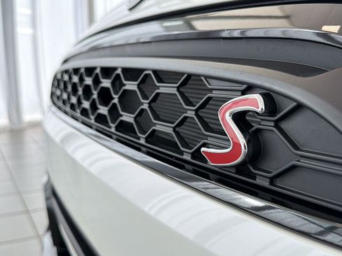 Certified 2024 MINI Cooper S image 37