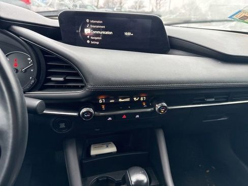 Used 2019 MAZDA MAZDA3 AWD Sedan w/ Select Package image 13