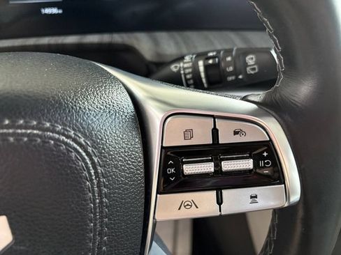 Certified 2025 Kia Telluride EX w/ EX Captain's Chair Package AWD/4WD image 23