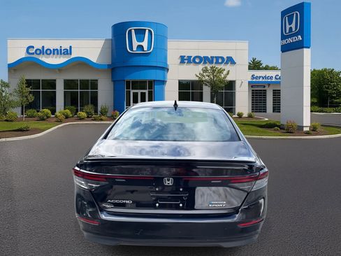 Used 2025 Honda Accord Sport image 5
