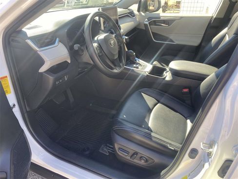 Used 2023 Toyota RAV4 XLE image 14
