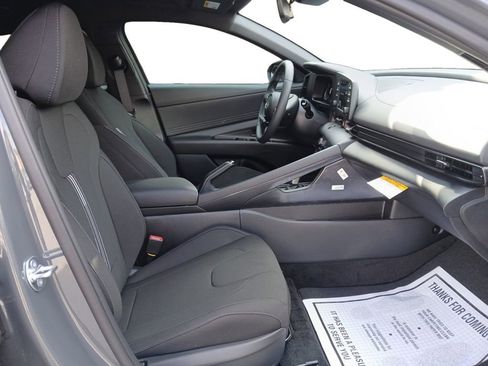 New 2026 Hyundai Elantra Sport FWD image 15