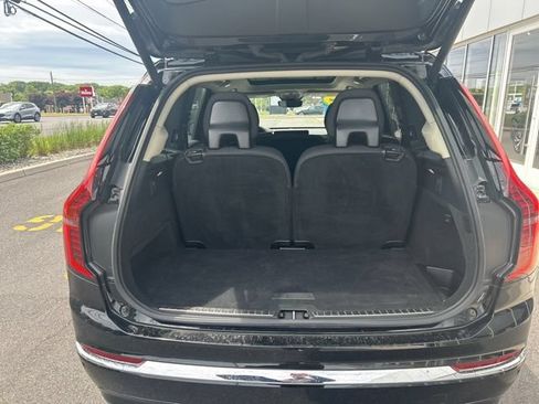 Certified 2025 Volvo XC90 B6 Plus AWD/4WD image 11