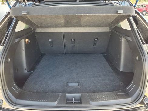 Used 2024 Chevrolet Trax LT image 10