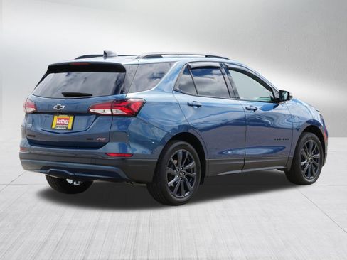 Used 2024 Chevrolet Equinox RS w/ RS Leather Package AWD/4WD image 7