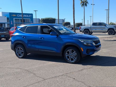 Used 2021 Kia Seltos S image 7