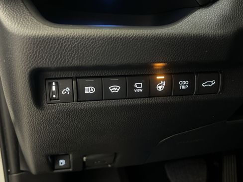 Used 2024 Toyota RAV4 XSE w/ Advanced Technology Package AWD/4WD image 36
