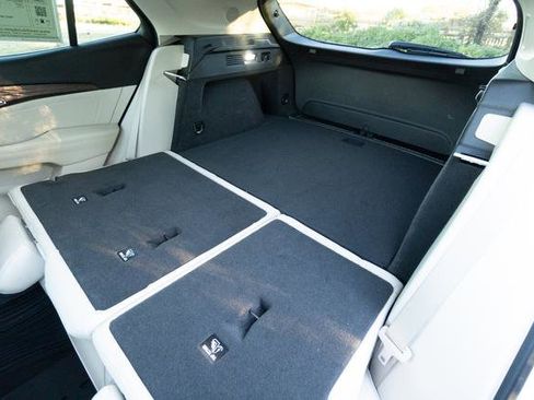 Used 2021 Buick Envision Avenir w/ Technology Package II image 31