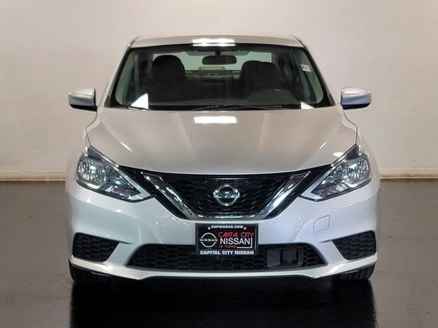 Used 2018 Nissan Sentra SV FWD image 3