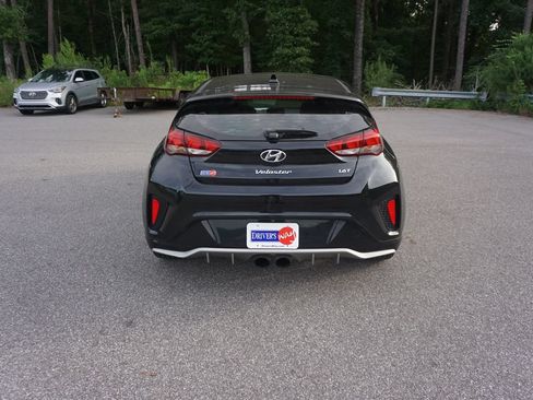 Used 2020 Hyundai Veloster Turbo FWD image 20