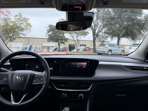 Used 2025 Buick Encore GX Preferred image 33