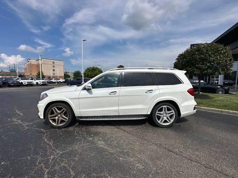 Used 2014 Mercedes-Benz GL 550 4MATIC image 8