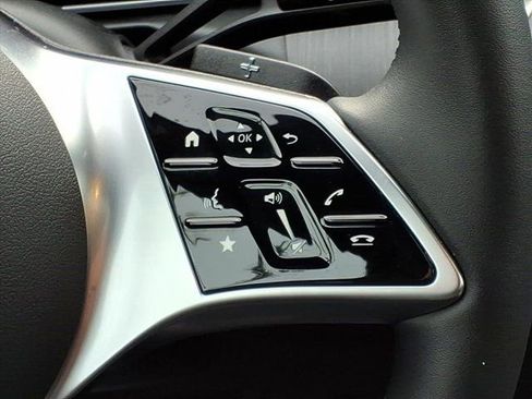 Used 2025 Mercedes-Benz C 300 4MATIC Sedan image 10