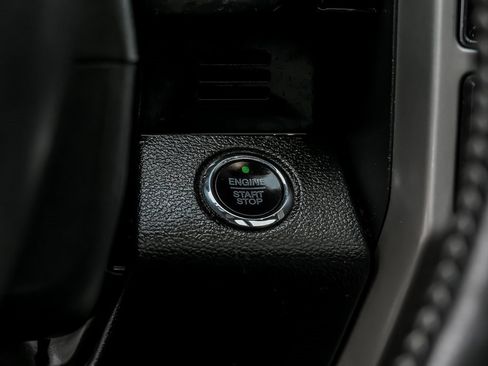 Used 2019 Ford F150 Lariat w/ Equipment Group 502A Luxury image 21