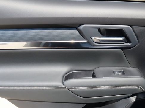 New 2026 GMC Terrain Elevation w/ LPO, Floor Liner Package image 16