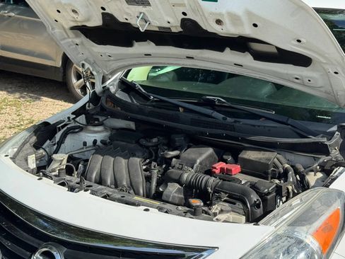 Used 2017 Nissan Versa S Plus FWD image 13