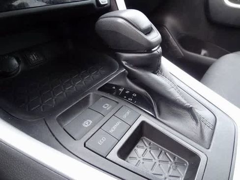 Used 2024 Toyota RAV4 XLE image 15