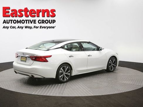 Used 2017 Nissan Maxima Platinum image 41