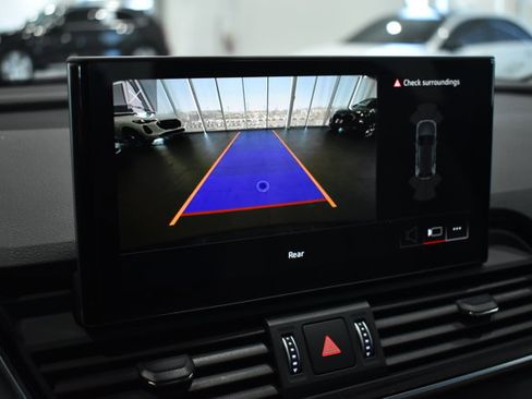 Used 2023 Audi Q5 2.0T Premium w/ Convenience Package image 20