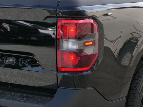 Used 2026 Ford Maverick XLT w/ Black Appearance Package AWD/4WD image 4