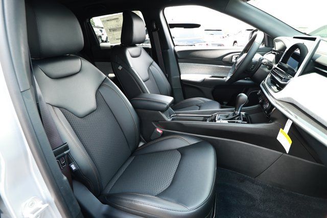 New 2026 Jeep Compass Latitude AWD/4WD image 28