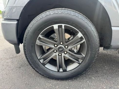 Used 2021 Ford F150 Lariat w/ Equipment Group 502A High AWD/4WD image 19