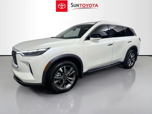 Used 2023 INFINITI QX60 Luxe w/ Cargo Package image 9