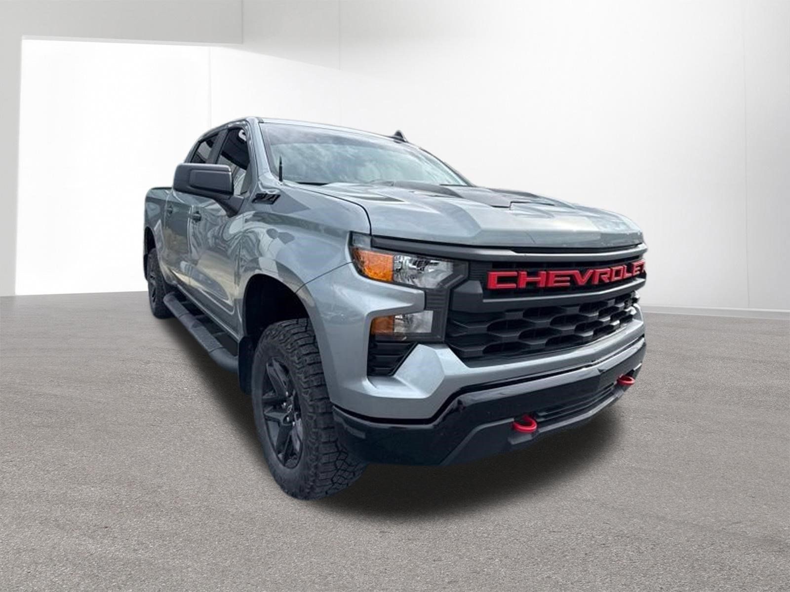 Used 2024 Chevrolet Silverado 1500 Custom Trail Boss w/ LPO, Dark Essentials Package AWD/4WD image 27