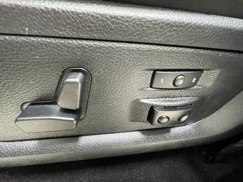 Used 2018 RAM 2500 Laramie w/ Snow Chief Group AWD/4WD image 17
