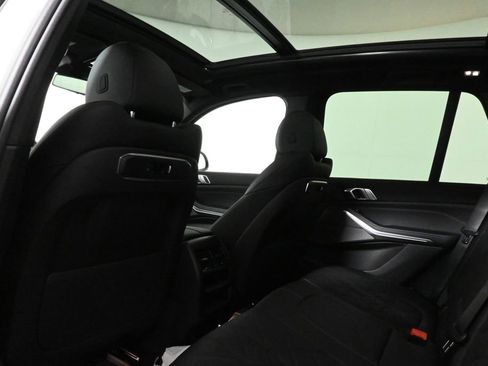 Used 2026 BMW X5 xDrive40i w/ M Sport Package image 33