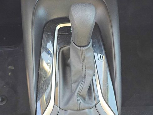 Certified 2025 Toyota Corolla LE FWD image 30