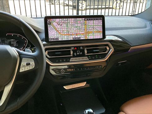 Used 2023 BMW X3 sDrive30i w/ Premium Package image 6