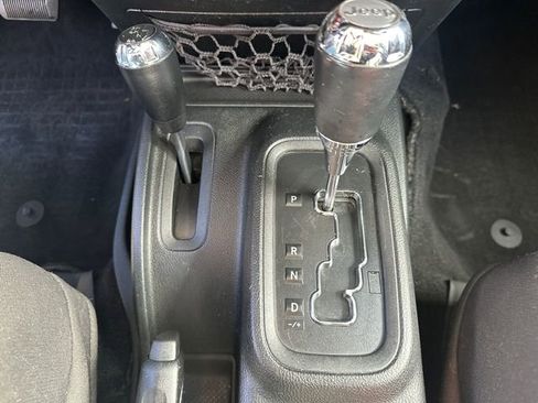 Used 2016 Jeep Wrangler Unlimited Sport image 30