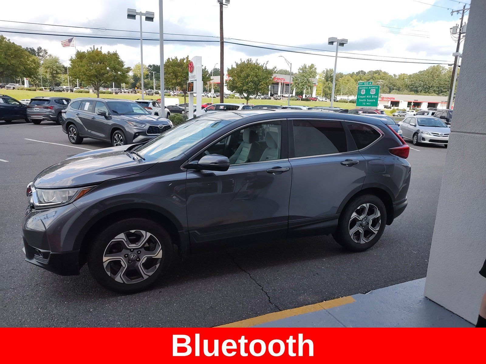 Used 2017 Honda CR-V EX image 4