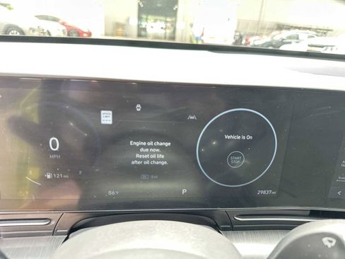 Used 2024 Hyundai Kona SEL w/ Convenience Package FWD image 18