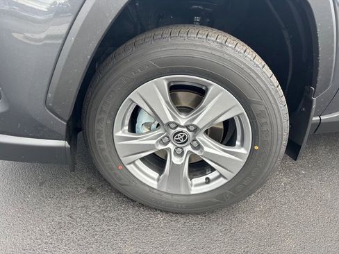 New 2025 Toyota RAV4 XLE image 9