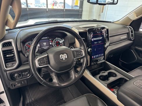 Used 2020 RAM 1500 Laramie image 16