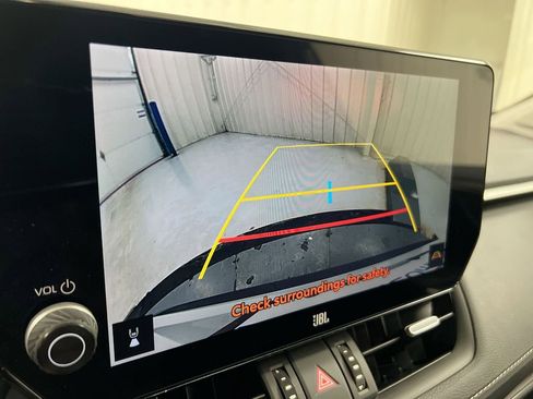 Used 2024 Toyota RAV4 Limited image 15